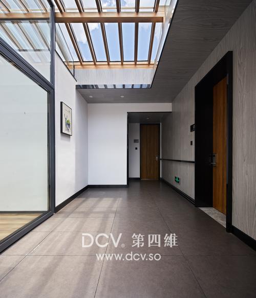 南山里民宿 北欧极简风在秦岭山野的写意栖居